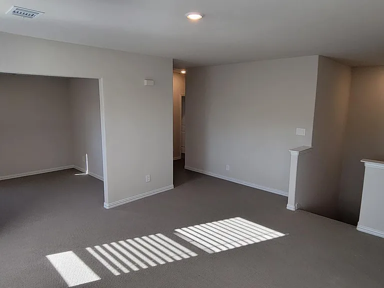 2371 Aspen Hill Dr — Photo 28