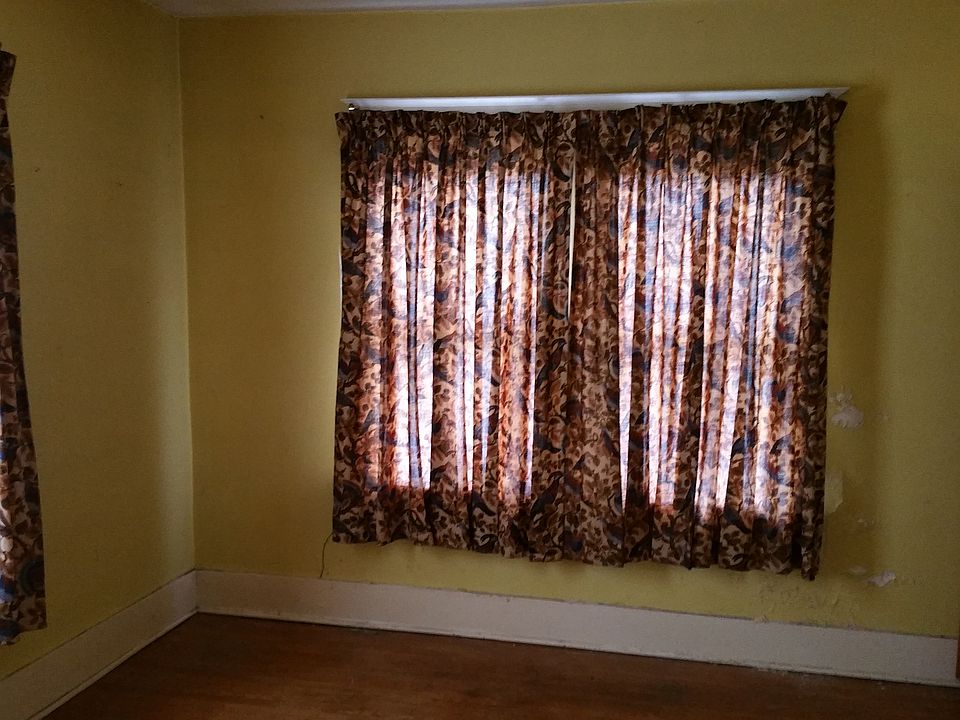 1st image of 2335 Charlack Ave