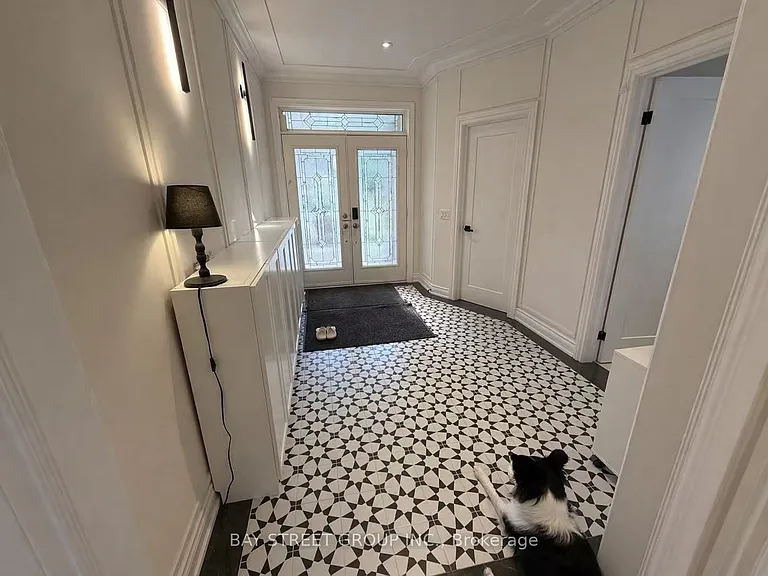 42 Fouracre Way #UPPER LEVEL — Photo 2