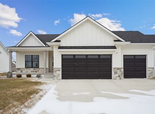 2706 NW 29th St, Ankeny, IA 50023