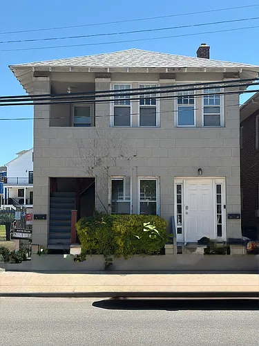 5 N Newport Ave Photo 1