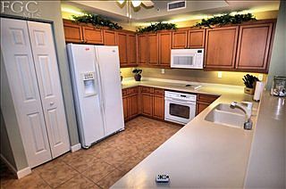 5th image of 14250 Royal Harbour Ct Unit 514