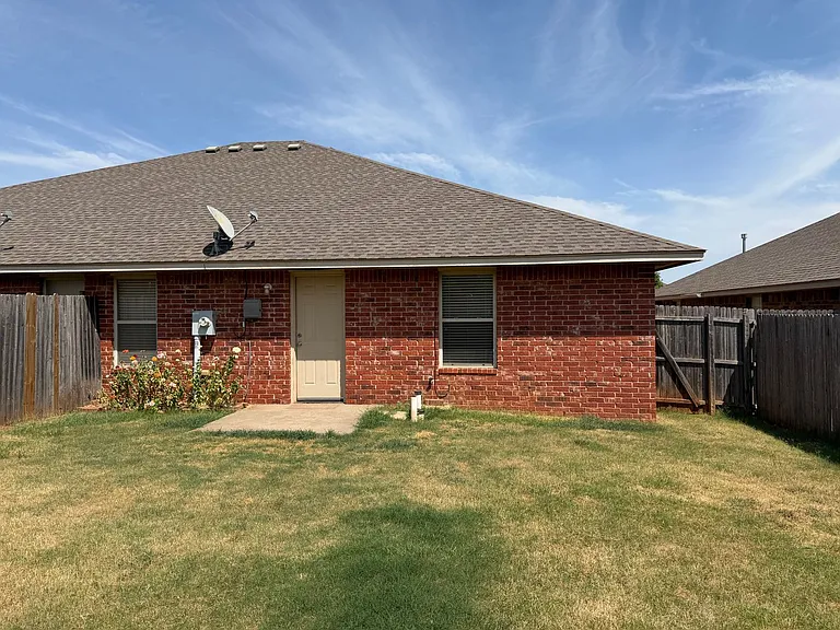 3517 Galatian Way — Photo 48