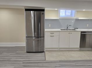 557 Indian Rd, Toronto, ON M6P 2B9