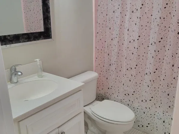 2303 S Federal Highway #19, Boynton Beach, FL 33435