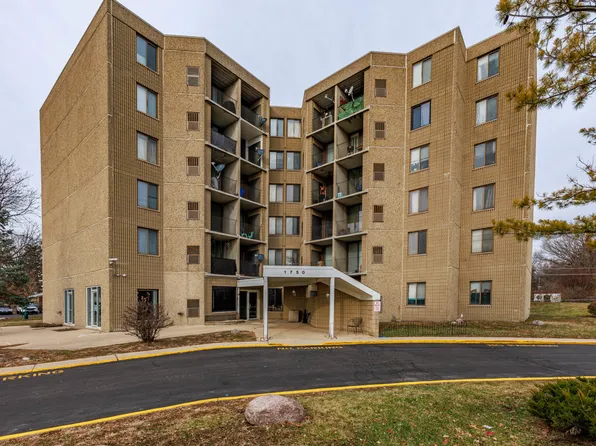1750 N Marywood Ave APT 405, Aurora, IL 60505
