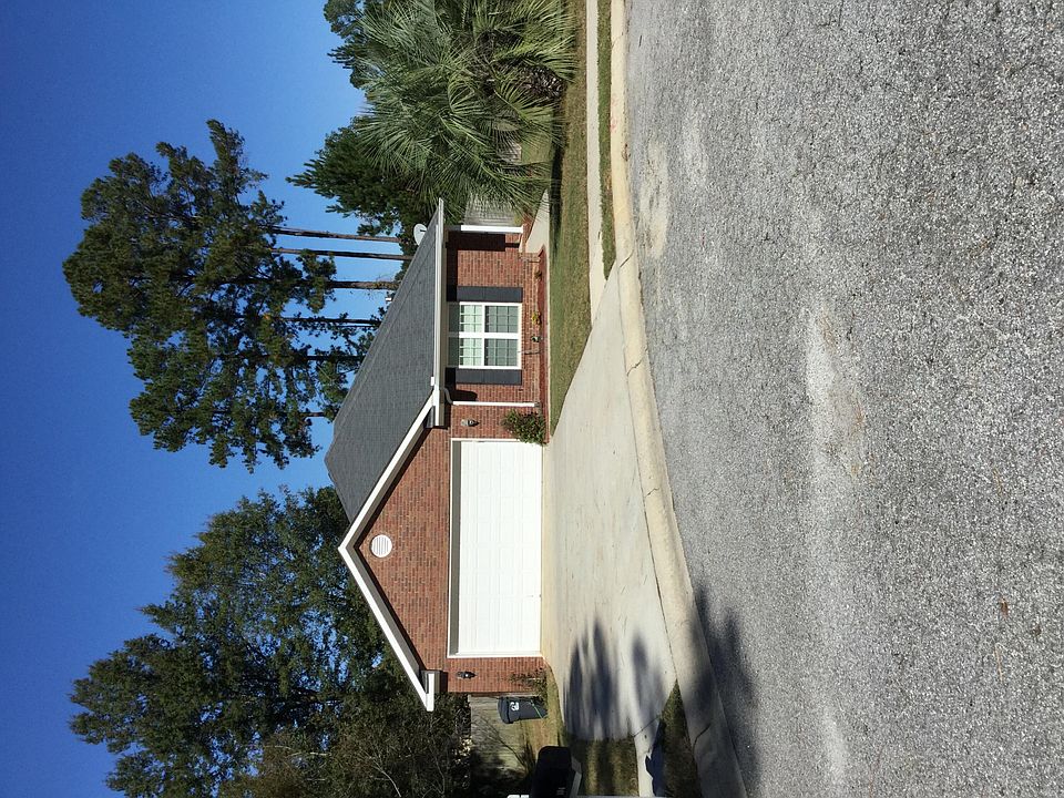 1st image of 104 Ashland Ct
