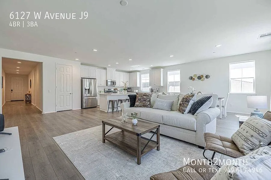 6127 W Avenue J9