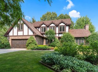 1031 Highland Ave, Lake Forest, IL 60045