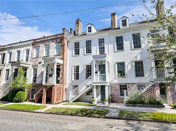112 W Taylor Street, Savannah, GA 31401