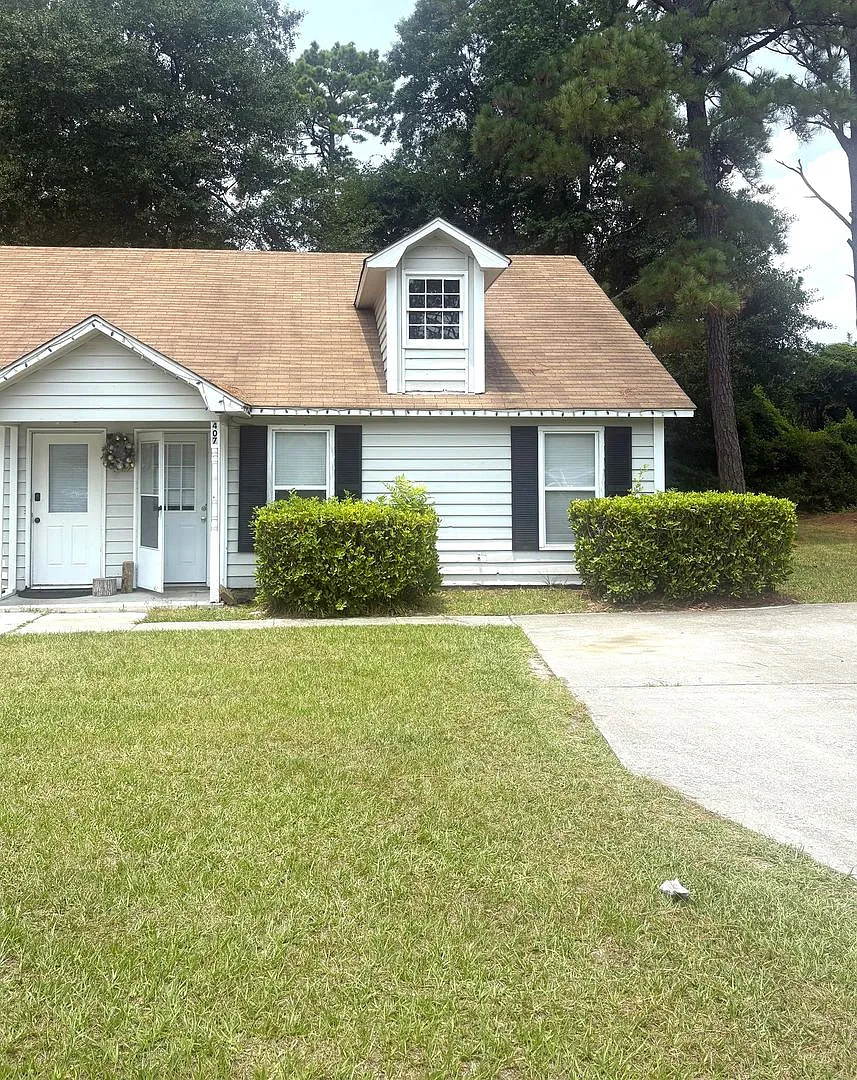 407 Lennon Drive — Photo 2
