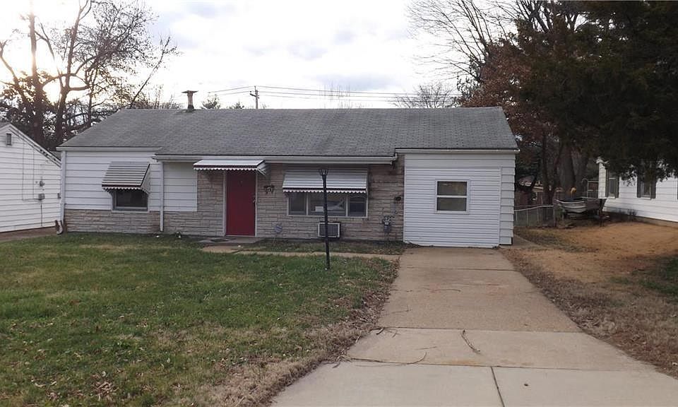 1st image of 9769 Dennis Dr