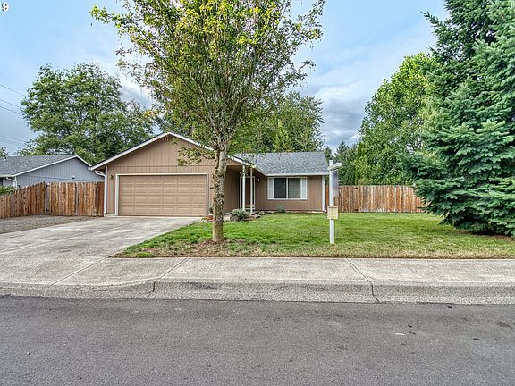 2nd image of 10708 NE 93rd St