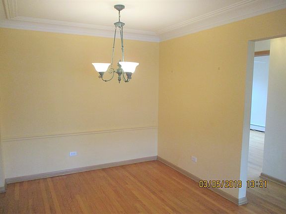 5th image of 1531 William St APT 2W