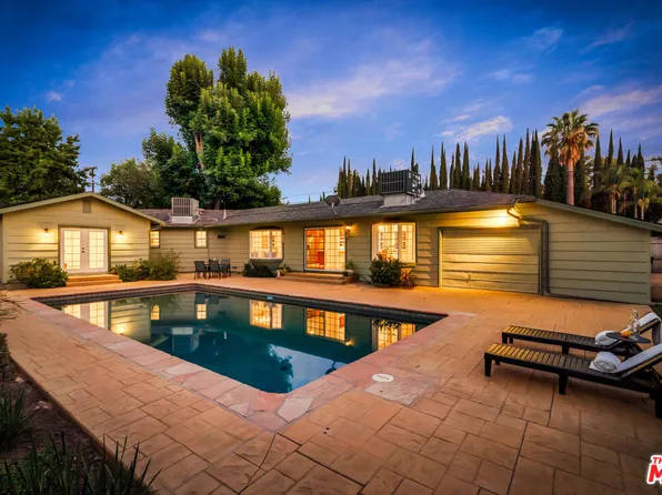 6001 Oakdale Ave, Woodland Hills, CA 91367