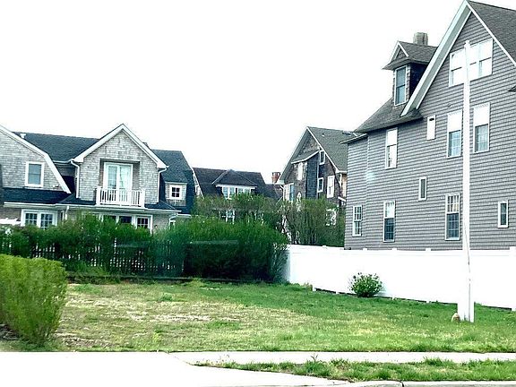 5th image of 617 Main Ave