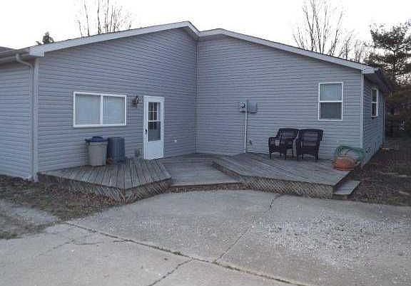 3rd image of 606 Berkeley Dr