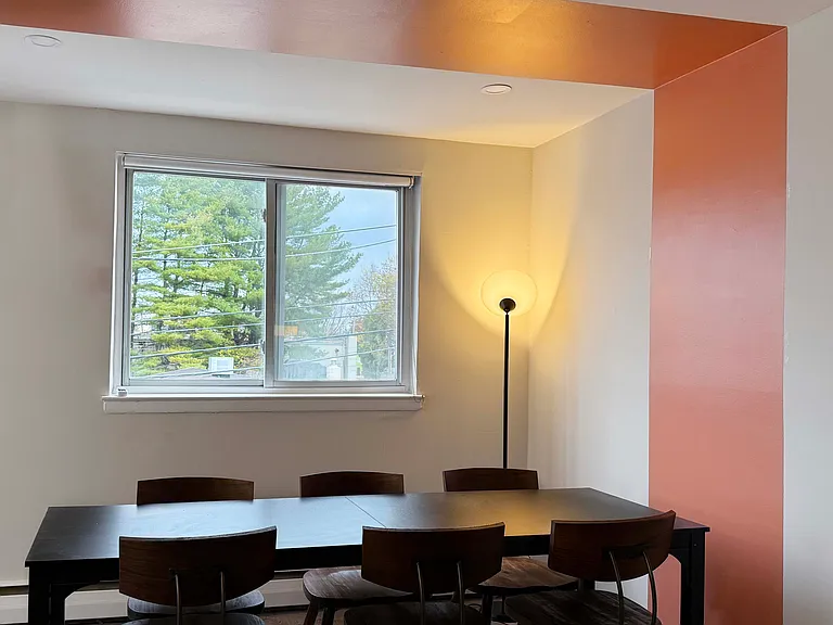 711 Harry St #3A — Photo 9