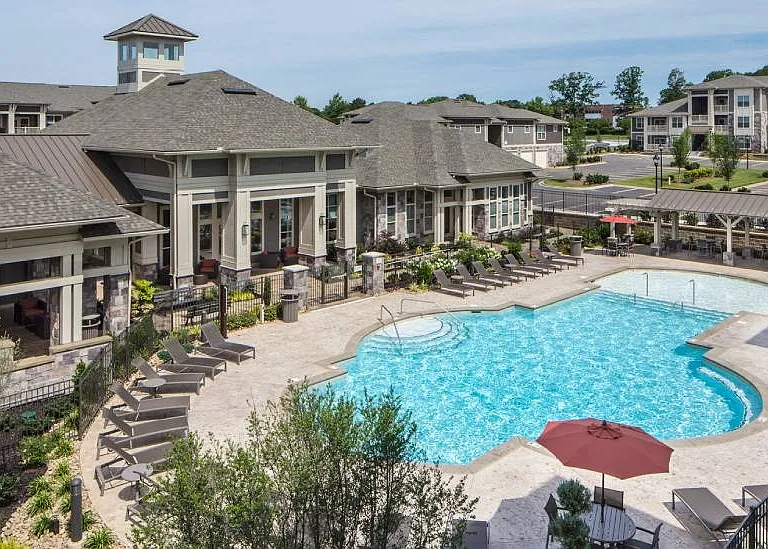 Legacy Lake Norman — Photo 2