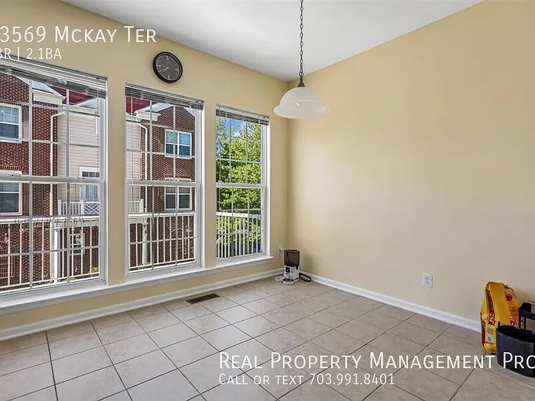 43569 McKay Ter — Photo 14