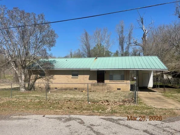 1416 Porter St, Helena, AR 72342