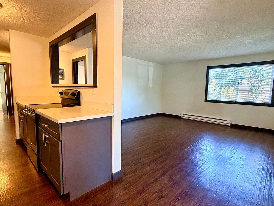 1st image of 730 N 85th St APT 101