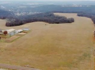 Lecompton Rd, Leavenworth, KS 66048