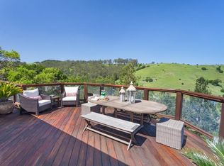 26 Wimbledon Way, San Rafael, CA 94901