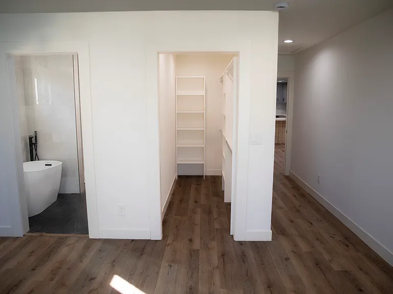 5523 W 119th Pl — Photo 15