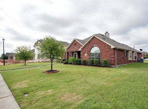2nd image of 221 Welch Dr