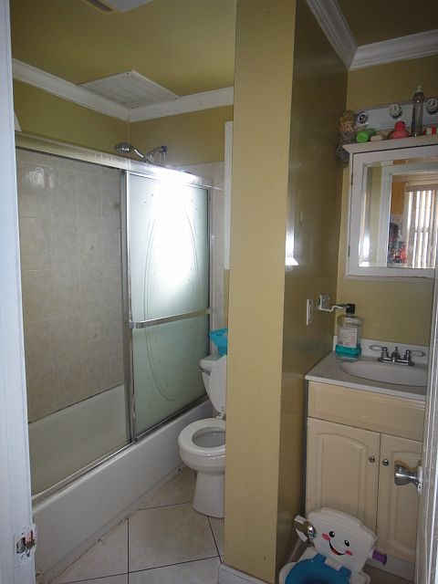 1st image of 23 Honiss St