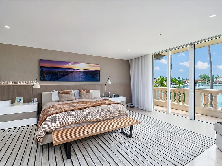 2514 Fisher Island Dr #6104 — Photo 17