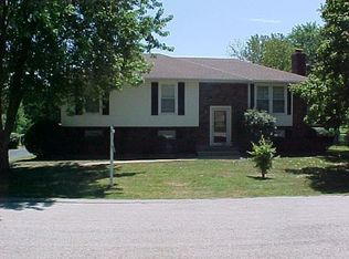 30728 Randy Dr, Sedalia, MO 65301