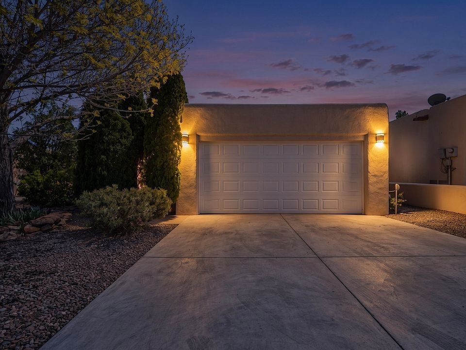 1st image of 3028 Sandia Cir