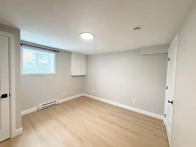 676 Collins Bay Rd #2 — Photo 9