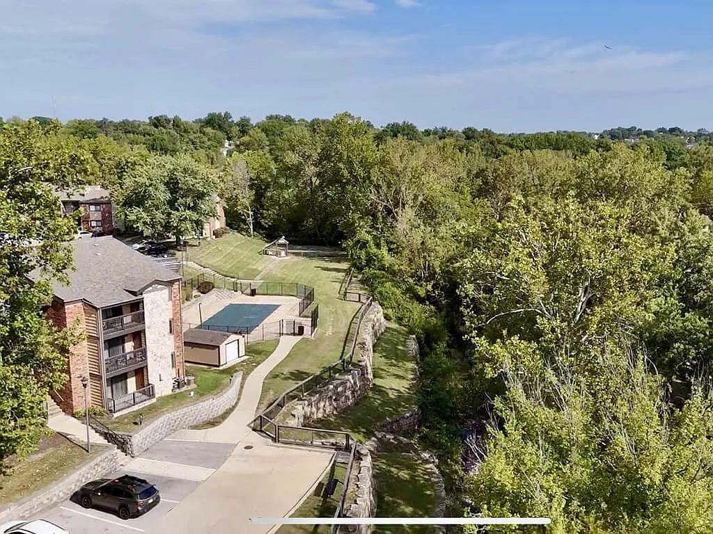 Swimming Pool and Dog Park - Canyon Creek