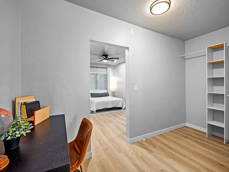 2215 W Kootenai St — Photo 16