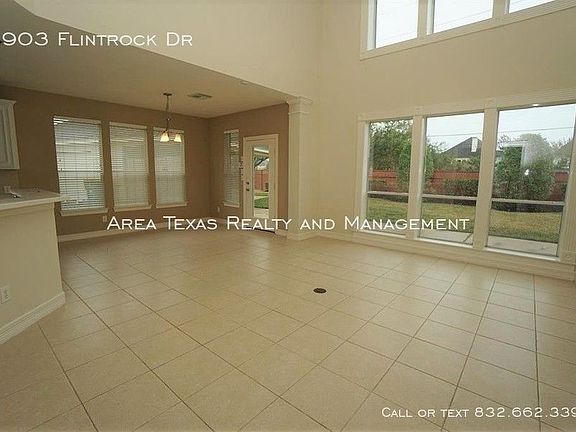 5th image of 2903 Flintrock Dr