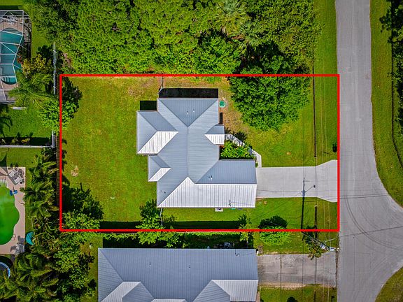 3rd image of 5848 NW Bates Avenue