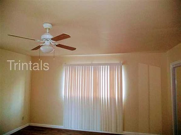 4th image of 2501 Stoner Ave