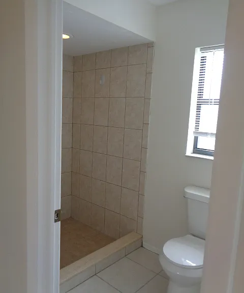 4412 SW 1st Pl — Photo 16