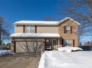 320 Sagebrush Dr, Clayton, OH 45315