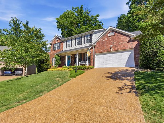 2nd image of 1012 Heathfield Cir