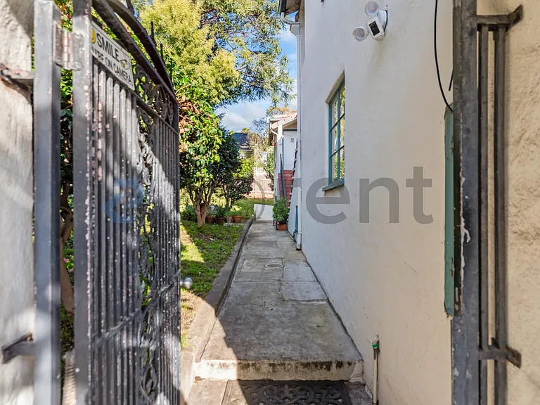 728 E 24th St #728 — Photo 7