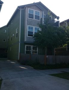 9218 Fremont Ave N, Seattle, WA, 98103