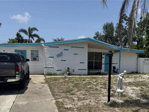 2119 N Wellesley Dr, Bradenton, FL 34207