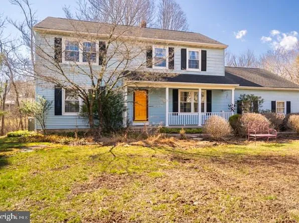 7 Nathaniel Green Dr, Titusville, NJ 08560