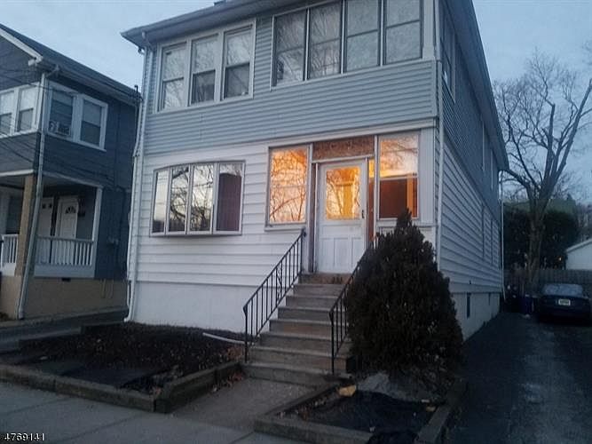 2nd image of 121 Elm St