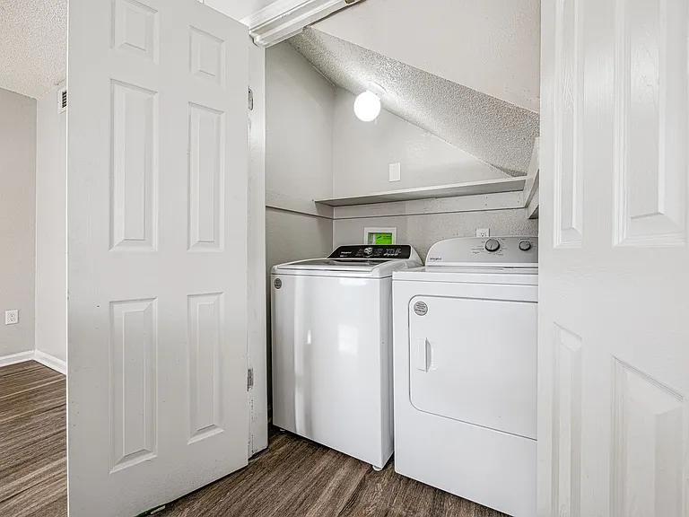 Wilson Crossing Townhomes: Your Spacious, Two-Story Home in Whitehaven, Memphis! — Photo 15