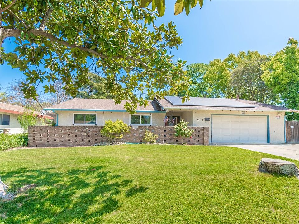 1st image of 9621 La Nuez Dr